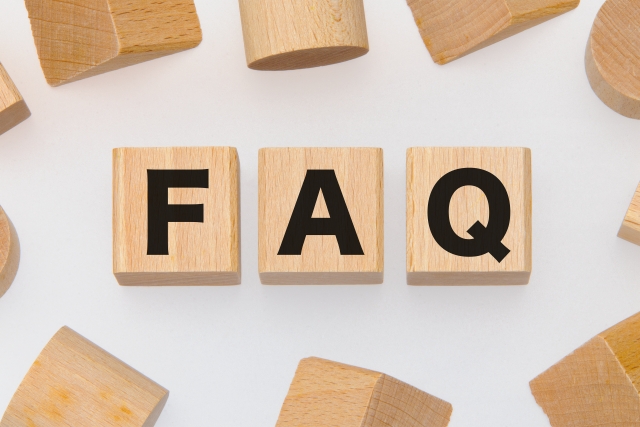 FAQと書かれたブロック