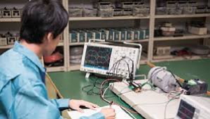 組み合わせはかりのメンテナンス作業
